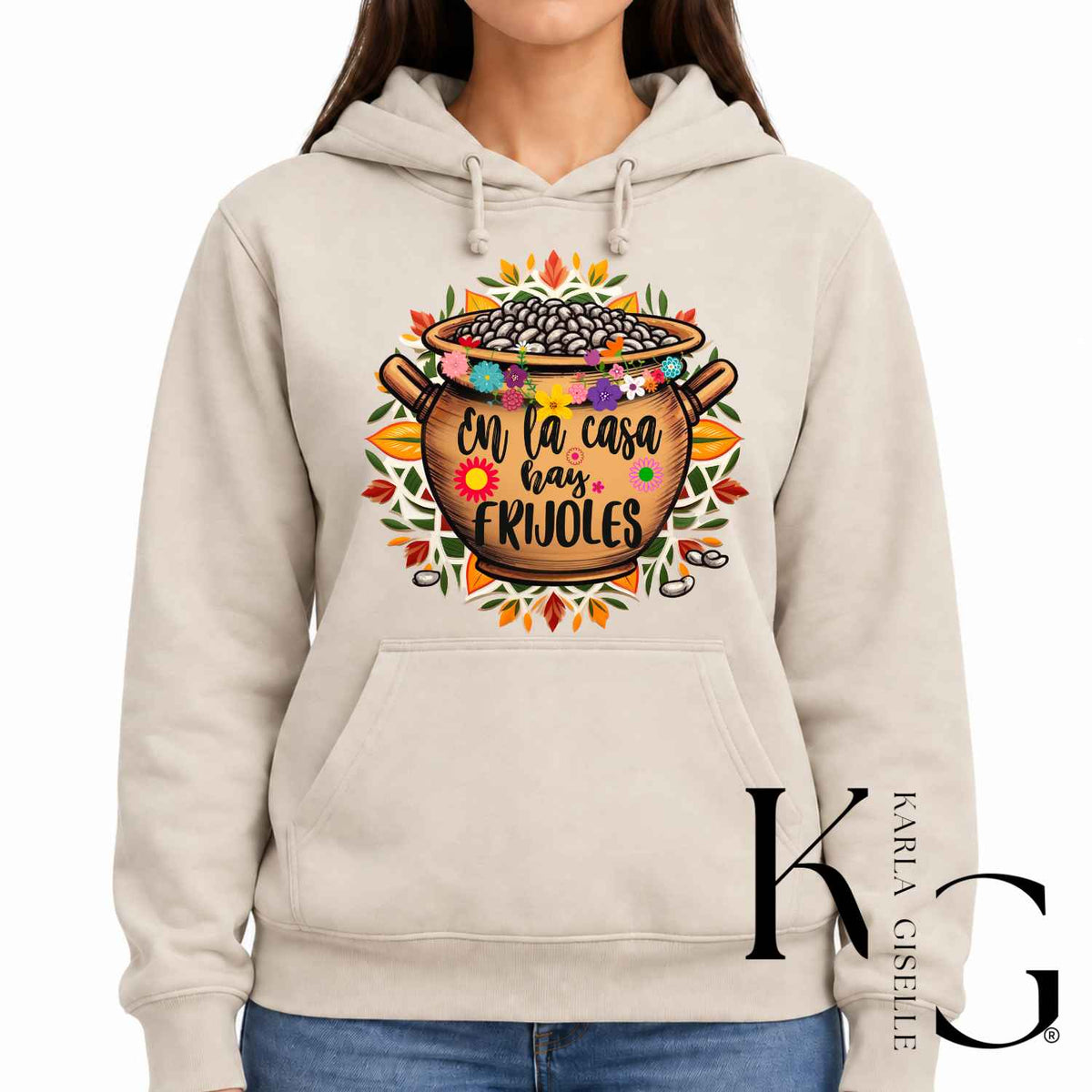 Beige En La Casa Hay Frijoles hoodie